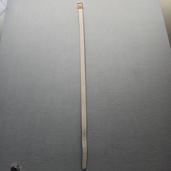 MICHAEL KORS Woman's signature MK logo reversible Belt Vanilla - Large Orig. $48 - Picture 8 of 9